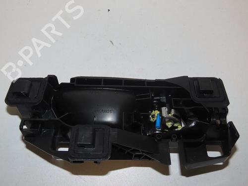 Poignée intérieure avant gauche PEUGEOT RIFTER 1.5 BlueHDi 130 (130 hp) 30333062