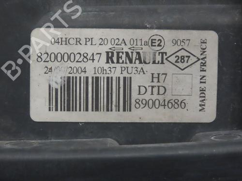 Used Right headlight RENAULT LAGUNA II (BG0/1_) 2.2 dCi (BG0F) (150 hp) 29136765