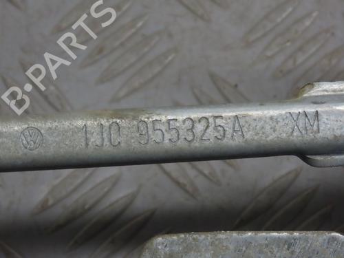 front-wipers-mechanism-audi-a3-8l1-1996-1997-1998-1999-2000-2001-2002-2003-2004-2005-2006-23155948 main image