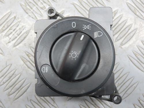 Headlight switch VW CRAFTER 30-50 Van (2E_) 2.0 TDI | BP9377575I24 - Image 2