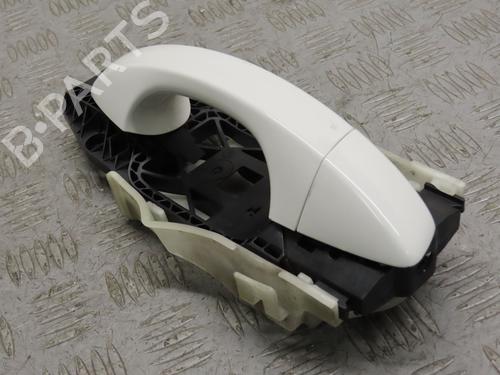 Front right exterior door handle SKODA OCTAVIA III Combi (5E5, 5E6) 2.0 TDI RS 5G0837206NGRU