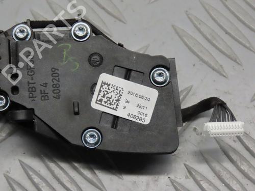 Used Shift knob MERCEDES-BENZ A-CLASS (W176) A 180 (176.042) (122 hp) 31030529