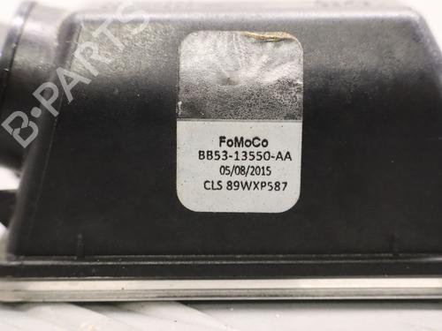 Éclairage de plaque d'immatriculation FORD KUGA II (DM2) 2.0 TDCi (150 hp) 33136780