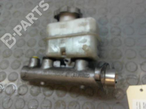 Used Brake master cylinder HYUNDAI SANTA FÉ I (SM) 2.0 CRDi 4x4 (125 hp) 9383818