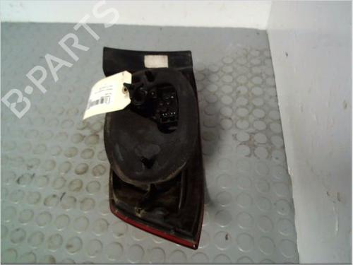 Used Right taillight RENAULT LAGUNA II (BG0/1_) 1.9 dCi (BG05) (92 hp) 10225539