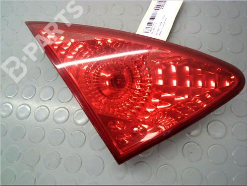 Used Left tailgate light PEUGEOT 3008 I MPV (0U_) 1.6 HDi (109 hp) 9506527