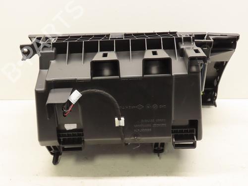 Glove box RENAULT KADJAR (HA_, HL_) 1.2 TCe 130 (HLMR) | BP29319304C95 