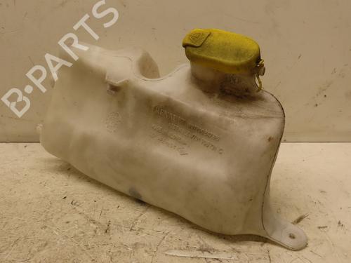 Used Windscreen washer tank RENAULT CLIO II (BB_, CB_) 1.2 (BB0A, BB0F, BB10, BB1K, BB28, BB2D, BB2H, CB0A,... (58 hp) 29643911