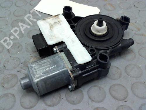 Used Rear right window mechanism SEAT LEON (5F1) 2.0 TDI (150 hp) 9375441