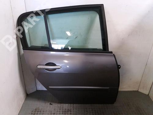 Used Right rear door RENAULT MEGANE II (BM0/1_, CM0/1_) 2.0 dCi (BM1K, CM1K) (150 hp) 9381845