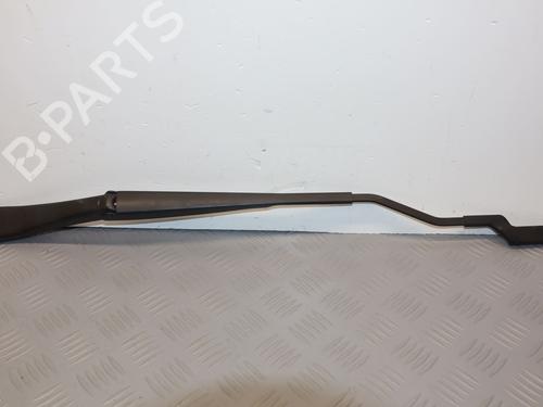 Front windshield wiper arm RENAULT CLIO V (B7_) 1.6 E-TECH 140 (B7MU) | BP32308579C143