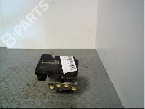Abs pomp SEAT LEON (1P1) 1.9 TDI (105 hp) 9971834