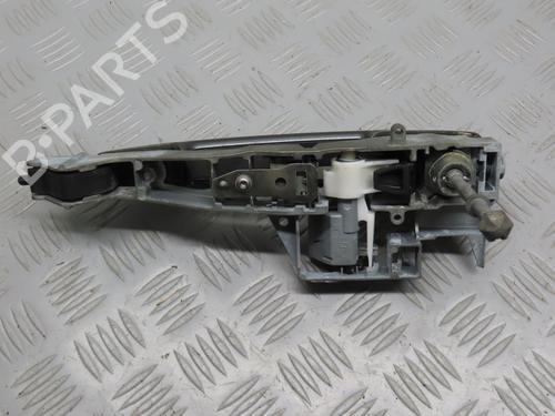 front-left-exterior-door-handle-peugeot-3008-i-mpv-0u_-2009-2010-2011-2012-2013-2014-2015-2016-2017-31276275 main image