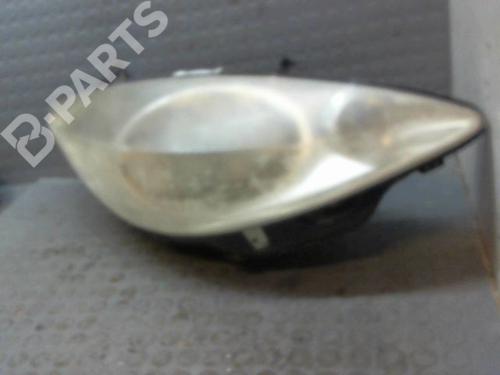 Used Right headlight Right headlight PEUGEOT 1007 (KM_) 1.4 HDi (68 hp) 9376937 9376937