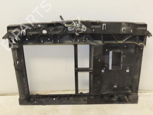 Used Front bumper reinforcement Front bumper reinforcement 34049329 34049329