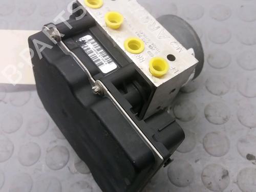 Used ABS pump ALFA ROMEO MITO (955_) 1.3 MultiJet (955AXP1A, 955AYC1A) (95 hp) 9387933