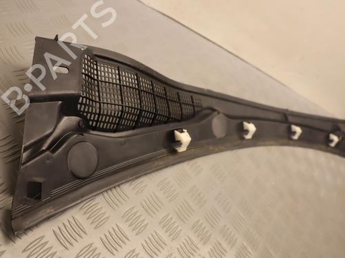 scuttle-panel-renault-clio-iv-bh_-2012-2013-2014-2015-2016-2017-2018-2019-2020-2021-33744337 main image