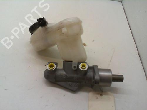 Used Brake master cylinder RENAULT TWINGO II (CN0_) 1.2 16V (CN04, CN0B) (75 hp) 9380379