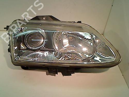 Used Right headlight RENAULT ESPACE III (JE0_) 2.0 (139 hp) 23155650