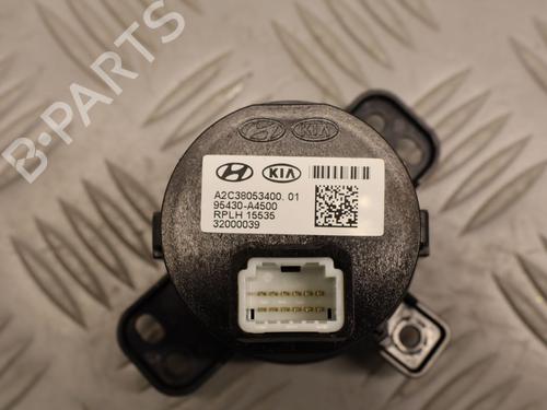 switch-kia-carens-iv-2013-33136727 main image