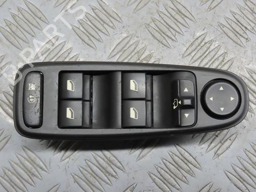 Left front window switch CITROËN C4 Picasso I MPV (UD_) 2.0 HDi 150 | BP27488707I27