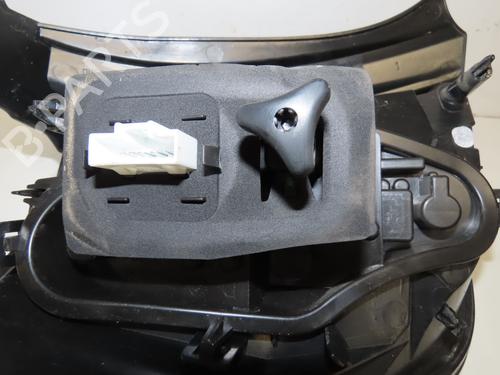 Used Right taillight CITROËN C3 II (SC_) 1.2 VTi 82 (82 hp) 33031641