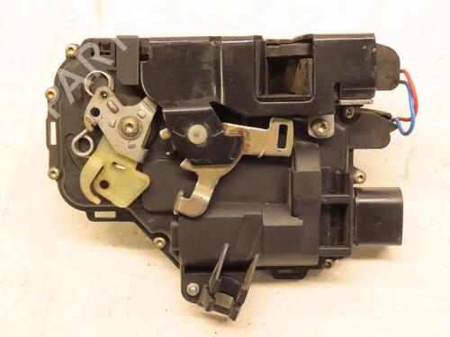 Serratura anteriore destra SEAT LEON (1M1) 1.9 TDI (150 hp) 29016240
