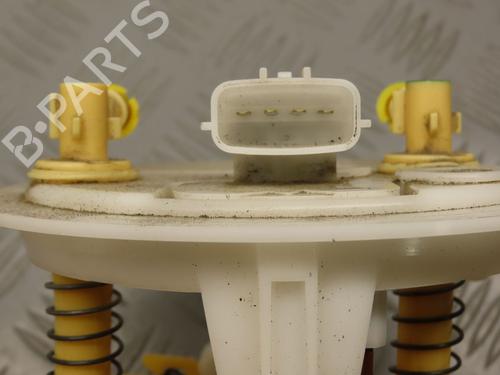 Pompe à carburant DACIA DUSTER (HS_) 1.5 dCi (HSMC) (107 hp) 31275894