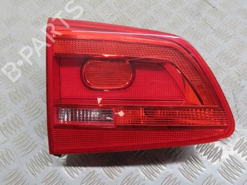 Venstre baklys, luke VW TOURAN (1T3) 1.6 TDI (105 hp) 18076757