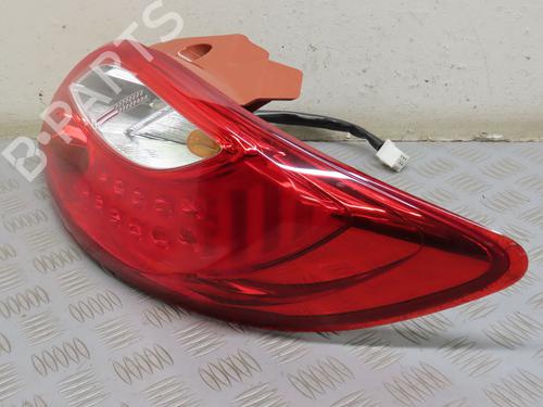 right-taillight-mazda-2-de_-dh_-13-de3fs-d65151150m-2007-2008-2009-2010-2011-2012-2013-2014-2015-21113370 main image