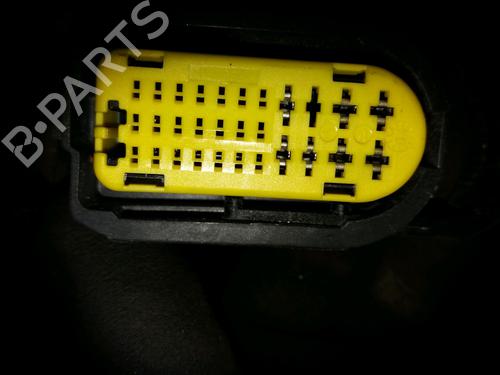 left-rear-door-renault-laguna-ii-bg01_-18-16v-bg06-bg0j-bg0m-7751472439-2001-2002-2003-2004-2005-2006-2007-9382001 main image