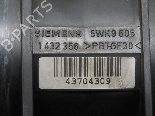 Mass air flow sensor BMW 5 (E39) 525 i | BP22524819M95