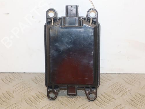 electronic-module-renault-megane-iv-hatchback-b9amn_-2015-38077171 main image