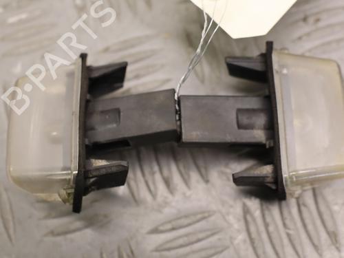 Éclairage de plaque d'immatriculation Éclairage de plaque d'immatriculation CITROËN BERLINGO / BERLINGO FIRST MPV (MF_, GJK_, GFK_) 2.0 HDI 90 (MFRHY) (90 hp) 35970482 35970482