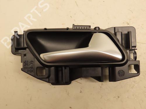 Used Rear right interior door handle PEUGEOT 208 II (UB_, UP_, UW_, UJ_) 1.2 PureTech 75 (75 hp) 29319333