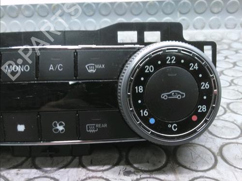 Used Climate control MERCEDES-BENZ C-CLASS (W204) C 200 CDI (204.007, 204.006) (136 hp) 17779518