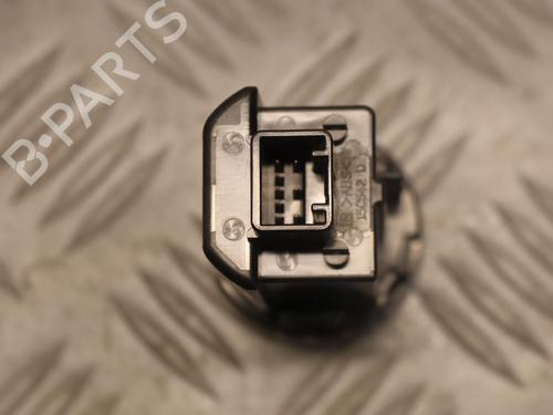 Used Switch Switch TOYOTA AURIS (_E18_) 1.8 Hybrid (ZWE186_, ZWE186R) (136 hp) 33727288 33727288