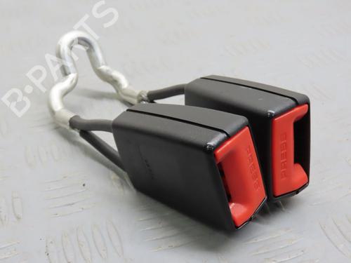 Seat buckle SKODA FABIA II (542) 1.2 TDI | BP26227408I32 