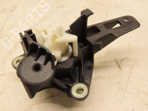 Used Electronic module RENAULT CLIO II (BB_, CB_) 1.2 (BB0A, BB0F, BB10, BB1K, BB28, BB2D, BB2H, CB0A,... (58 hp) 29643831