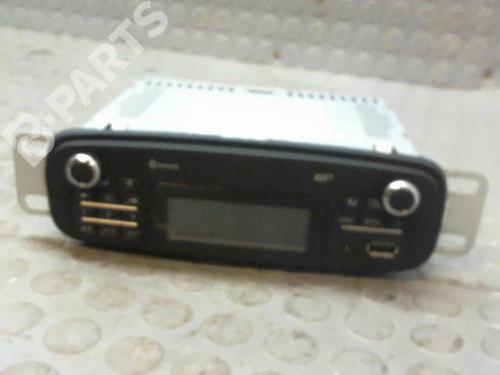 radio-renault-zoe-bfm_-zoe-281153778r-2012-9383734 main image
