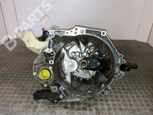 Used Gearbox PEUGEOT 208 I (CA_, CC_) 1.6 BlueHDi 100 (100 hp) 9388755