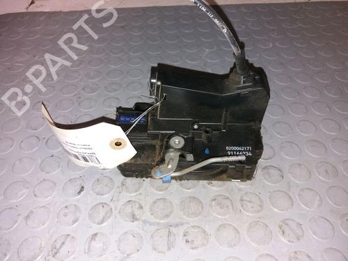 Used Front right lock RENAULT TRAFIC II Van (FL) 2.0 dCi 90 (FL0H) (90 hp) 12594564