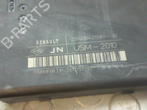Used Fuse box RENAULT ZOE (BFM_) ZOE (88 hp) 9383703