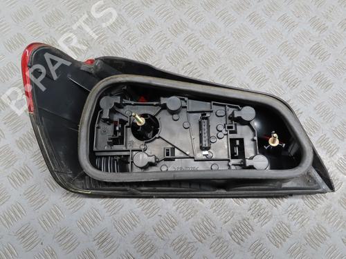 Used Right taillight PEUGEOT 306 Hatchback (7A, 7C, N3, N5) 1.8 16V (110 hp) 26657404