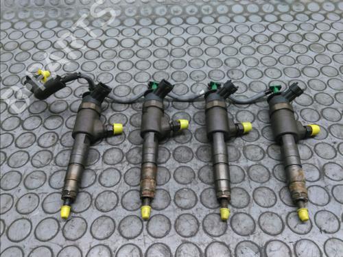 Used Injector PEUGEOT 306 Hatchback (7A, 7C, N3, N5) 1.8 16V (110 hp) 17776486