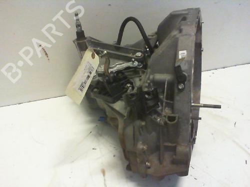 Used Gearbox RENAULT CLIO III (BR0/1, CR0/1) 1.4 16V (98 hp) 9373997