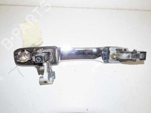 Used Front right exterior door handle Front right exterior door handle HONDA CR-V II (RD_) 2.2 CTDi (RD9) (140 hp) 34332516 34332516
