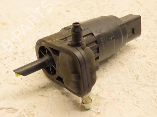 Used Washer pump VW GOLF VII (5G1, BQ1, BE1, BE2) 1.4 GTE Hybrid (204 hp) 29016357