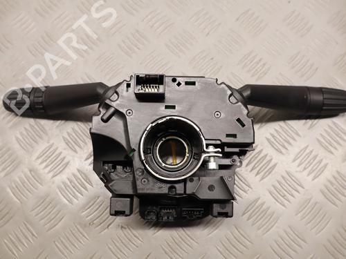 Comutador piscas / escovas Comutador piscas / escovas JEEP RENEGADE SUV (BU, B1, BV) 2.0 CRD 4x4 (120 hp) 33947109 33947109