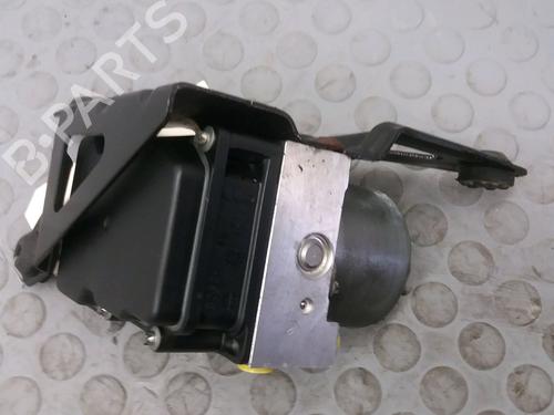 Used ABS pump RENAULT MEGANE II (BM0/1_, CM0/1_) 1.4 16V (BM0B, CM0B) (98 hp) 9386994